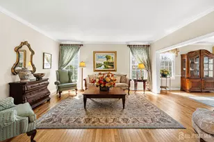 4 Windmill Ct, Plainsboro Township, NJ 08536 - Photo 4