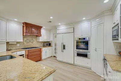 9 Colburn Road, East Brunswick Township, NJ 08816 - Photo 14