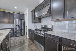 107 Charleston Dr, Monroe Township, NJ 08831 - Photo 10