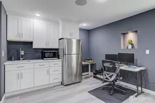 107 Charleston Dr, Monroe Township, NJ 08831 - Photo 36