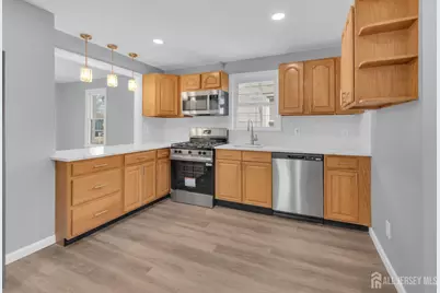 829 S 2nd Street S, Plainfield, NJ 07063 - Photo 6