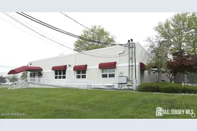 100 W Pond Road, Perth Amboy, NJ 08861 - Photo 18