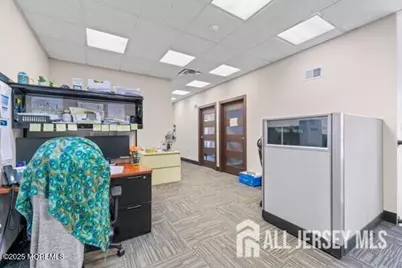 100 W Pond Road, Perth Amboy, NJ 08861 - Photo 10