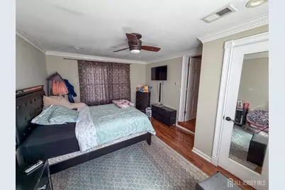 199 E Arthur Place, Iselin, NJ 08830 - Photo 14