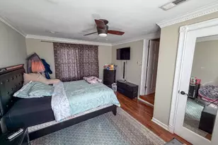 199 E Arthur Pl, Iselin, NJ 08830 - Photo 14