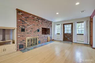 17 Bartha Ave, Edison, NJ 08817 - Photo 12