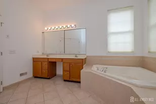 3 Hogan Way, Monroe Township, NJ 08831 - Photo 20