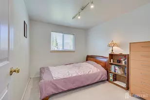 40 Meeker Ave, Edison, NJ 08817 - Photo 30