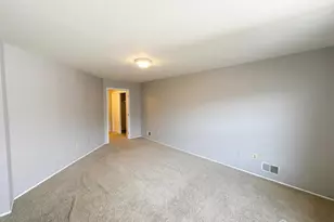 1212 Plymouth Rd, North Brunswick Township, NJ 08902 - Photo 6