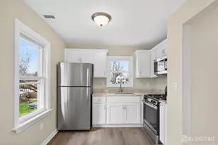 119 Vogel Pl, Middlesex, NJ 08846 - Photo 8