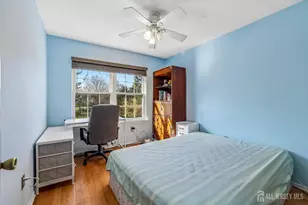 293 Bromley Pl, East Brunswick Township, NJ 08816 - Photo 8