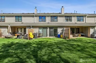 293 Bromley Pl, East Brunswick Township, NJ 08816 - Photo 22