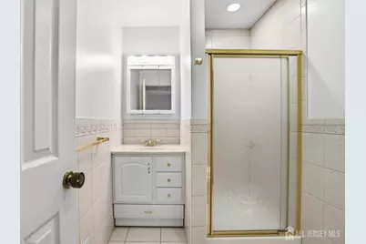 8 Irongate #8, Metuchen, NJ 08840 - Photo 22