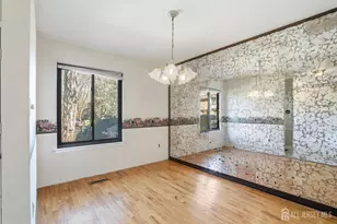 8 Irongate, Metuchen, NJ 08840 - Photo 6