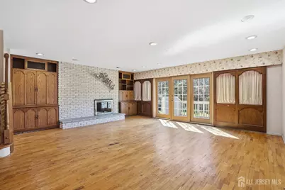 8 Irongate #8, Metuchen, NJ 08840 - Photo 4