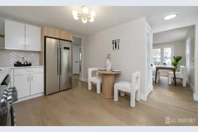 36 Delekas Avenue, South Plainfield, NJ 07080 - Photo 8