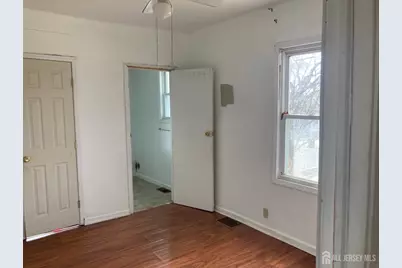 913 Eden Avenue, Highland Park, NJ 08904 - Photo 12