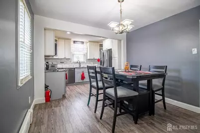 11 Tyndale Avenue, Monroe Township, NJ 08831 - Photo 6
