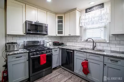 11 Tyndale Avenue, Monroe Township, NJ 08831 - Photo 10