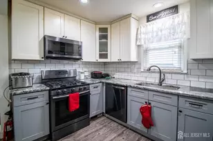 11 Tyndale Ave, Monroe Township, NJ 08831 - Photo 10