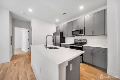 1037 Amboy Avenue, Edison, NJ 08837 - Photo 2