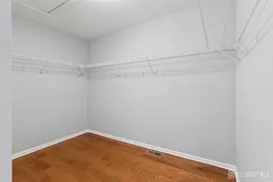 701 Dahlia Cir, South Brunswick Township, NJ 08810 - Photo 22