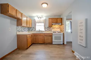 1834 Holly Rd, North Brunswick Township, NJ 08902 - Photo 12