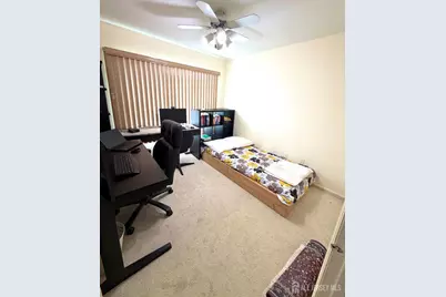 10 Holmes Street, Carteret, NJ 07008 - Photo 14