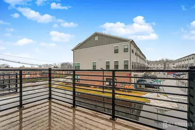 307 Peyton Place, New Brunswick, NJ 08901 - Photo 16