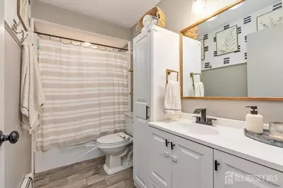 93 Inwood Avenue, Colonia, NJ 07067 - Photo 14