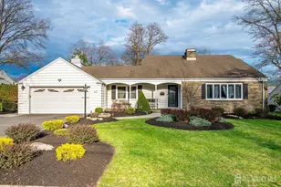 42 Buchanan Rd, Metuchen, NJ 08840 - Photo 2