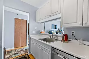 20 2nd St, Jersey City, NJ 07302 - Photo 12