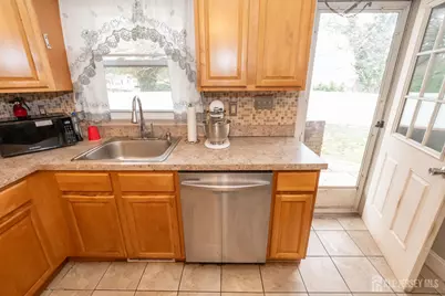 1033 Grove Street, North Brunswick Township, NJ 08902 - Photo 34