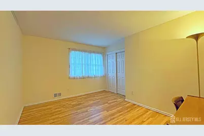 26 Lucille Court, Edison, NJ 08820 - Photo 12