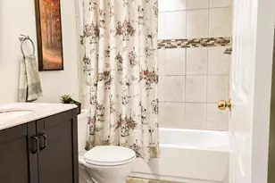 344 Bowler Ct, Piscataway Township, NJ 08854 - Photo 8
