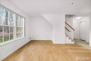 107 Prestwick Way, Edison, NJ 08820 - Photo 2