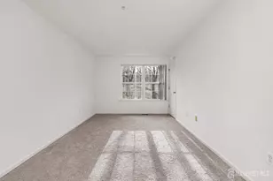 107 Prestwick Way, Edison, NJ 08820 - Photo 12