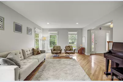 3 Monroe Court, Plainsboro Township, NJ 08536 - Photo 10