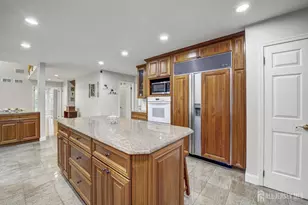 3 Monroe Ct, Plainsboro Township, NJ 08536 - Photo 22