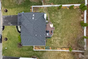 31 Scarlet Dr, Sayreville, NJ 08859 - Photo 66