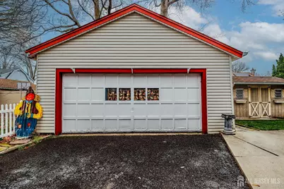 544 W Meadow Avenue W, Rahway, NJ 07065 - Photo 32