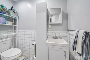 44 State St, East Orange, NJ 07017 - Photo 8