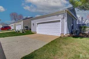 540 Waterside Blvd, Monroe Township, NJ 08831 - Photo 24