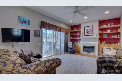 540 Waterside Boulevard, Monroe Township, NJ 08831 - Photo 16