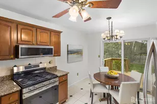 22 Scotto Pl, South Brunswick Township, NJ 08810 - Photo 18