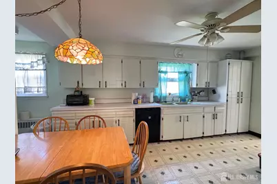 377 Highland Street, South Amboy, NJ 08879 - Photo 10