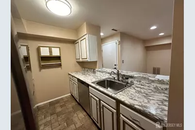 1006 Aspen Drive, Plainsboro Township, NJ 08536 - Photo 18