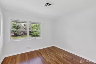 109 Haywood Ave, Piscataway Township, NJ 08854 - Photo 22