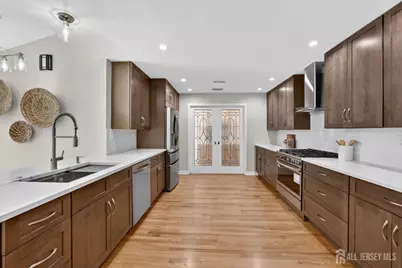 109 Haywood Avenue, Piscataway Township, NJ 08854 - Photo 30