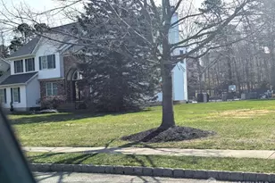 16 Dante Rd, Monroe Township, NJ 08831 - Photo 2